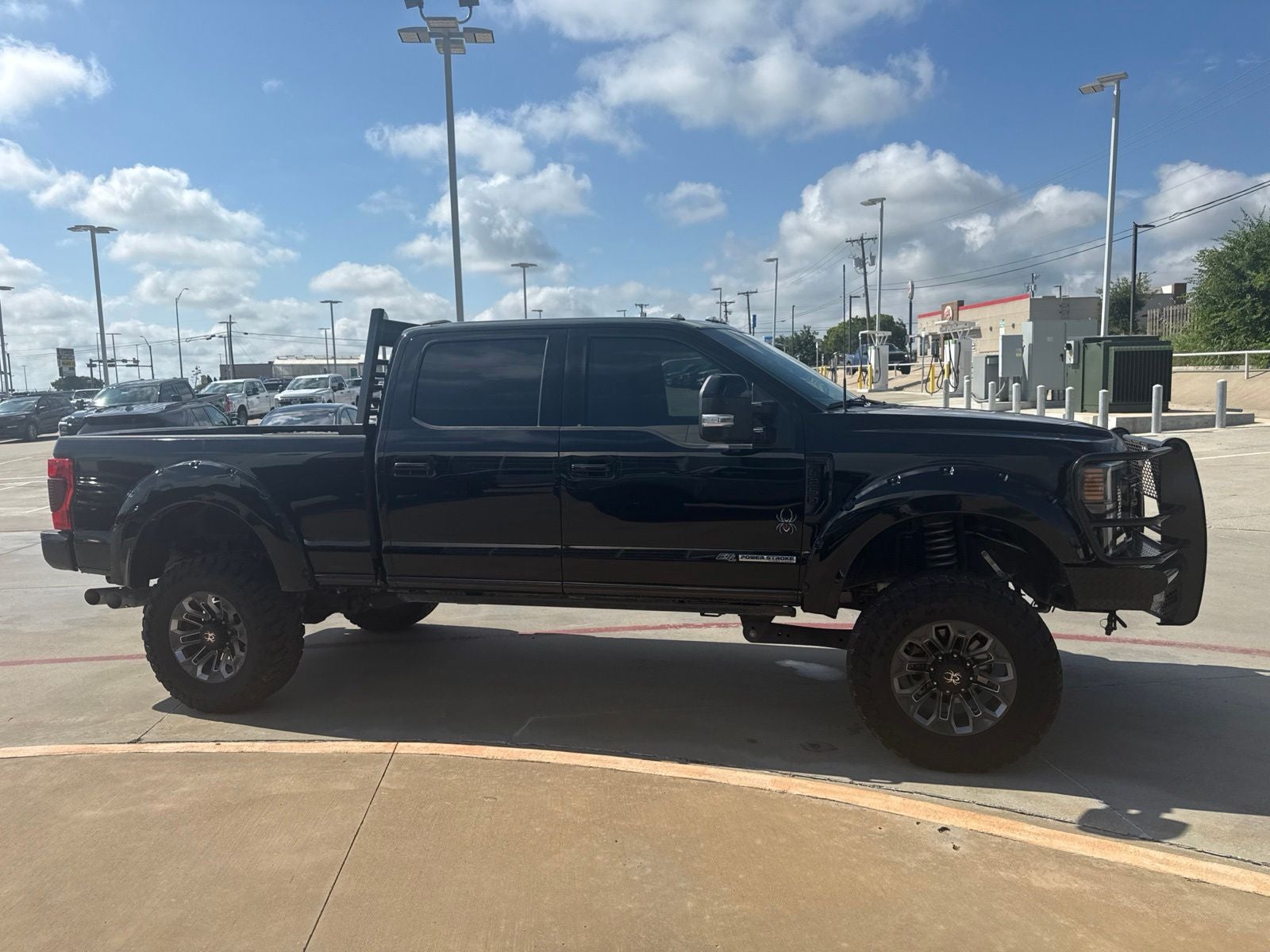2022 Ford F-250SD Lariat