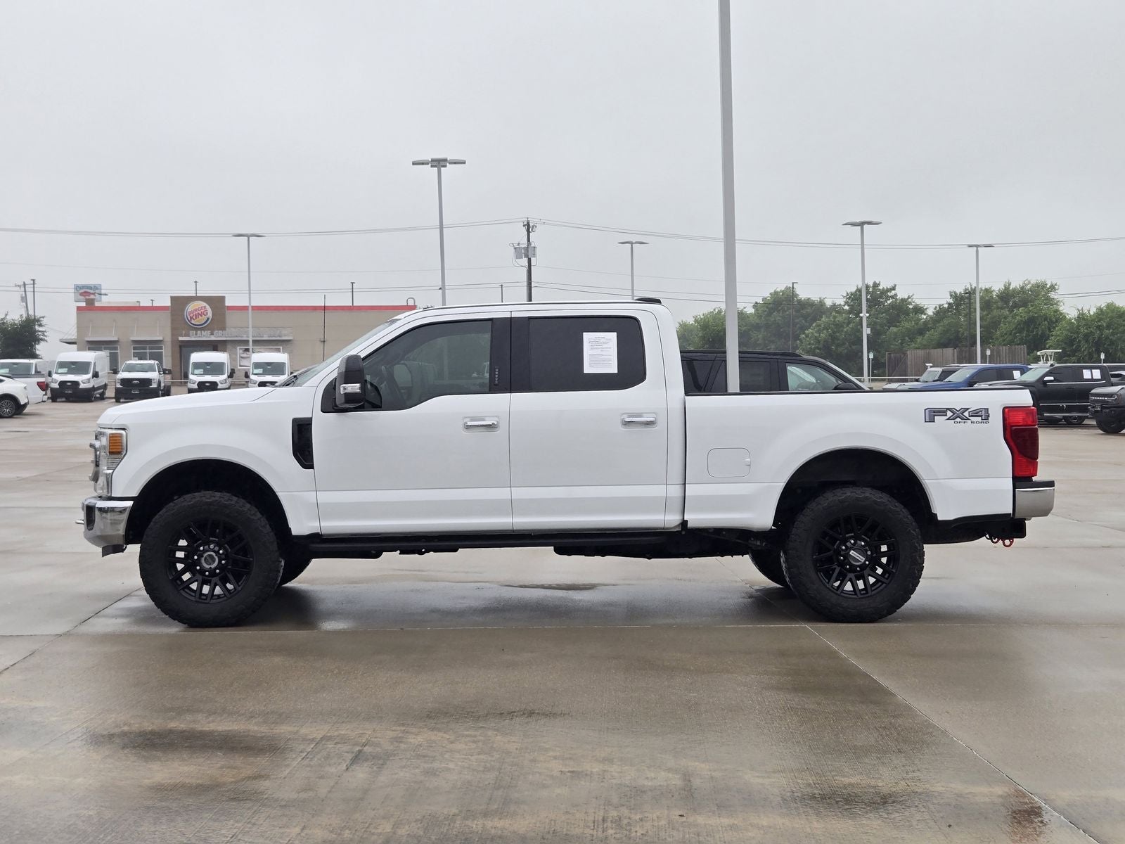 2022 Ford F-350SD Lariat