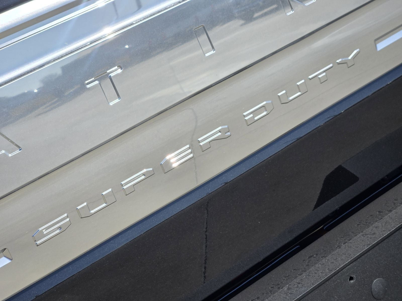 2026 Ford F-350SD Platinum DRW