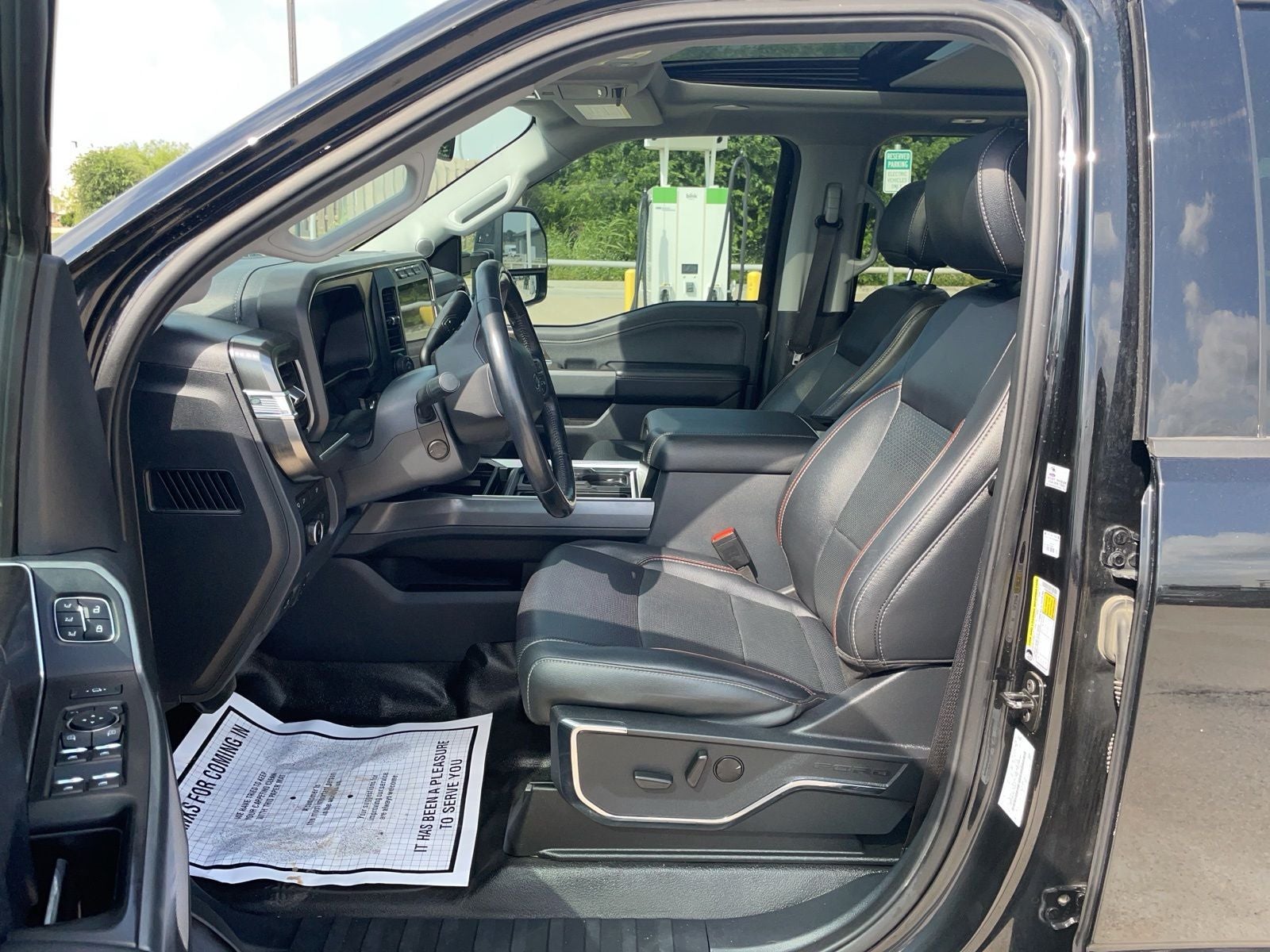 2024 Ford F-350SD Lariat DRW