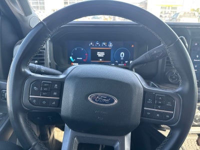 2025 Ford F-350SD Lariat DRW