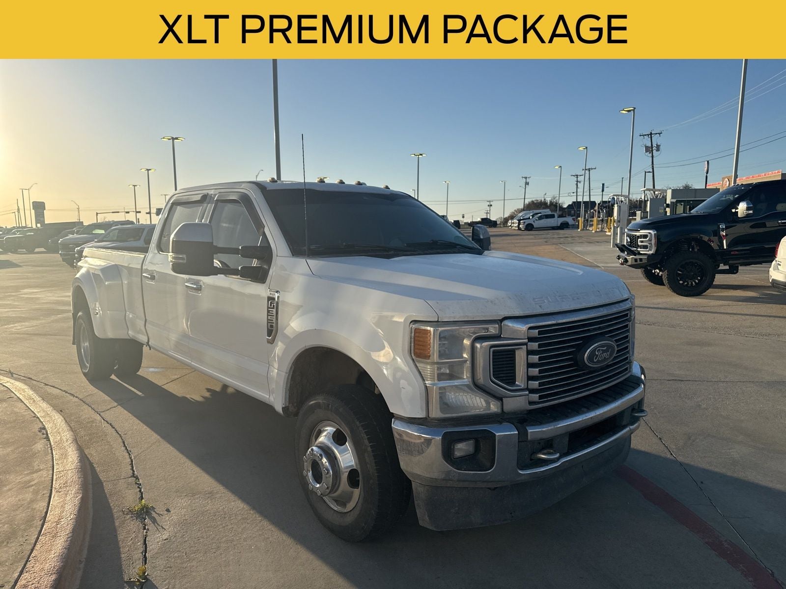 2022 Ford F-350SD XLT DRW