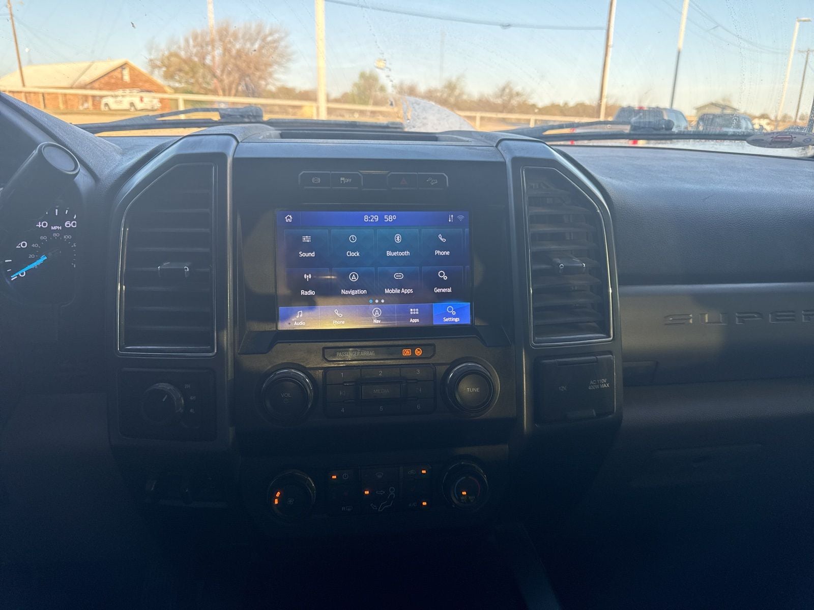 2022 Ford F-350SD XLT DRW