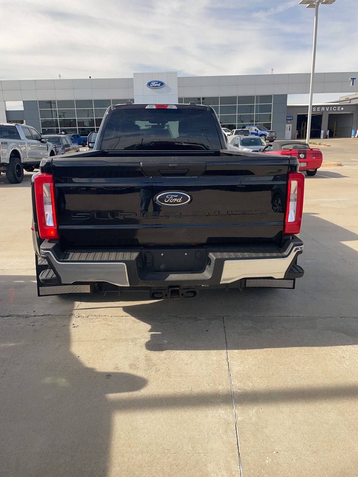2025 Ford F-350SD XLT DRW