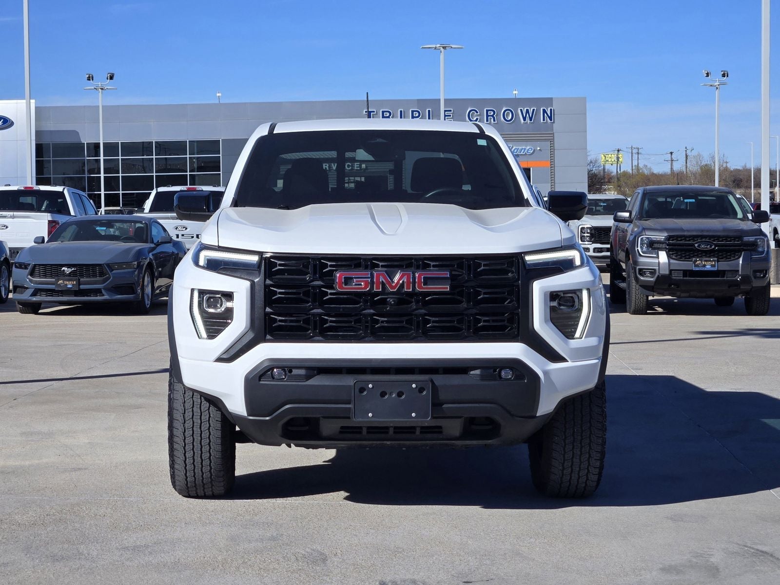 2024 GMC Canyon Elevation