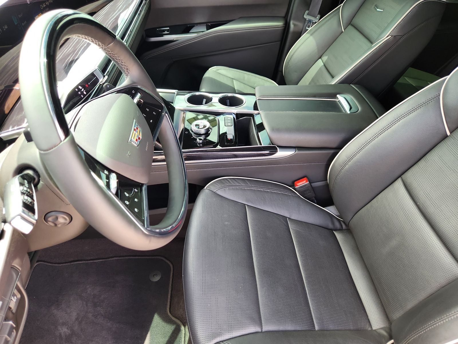 2025 Cadillac Escalade Sport