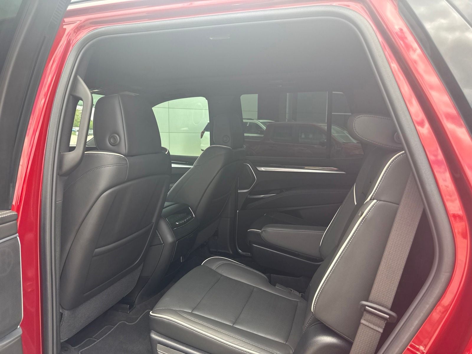 2025 Cadillac Escalade Sport