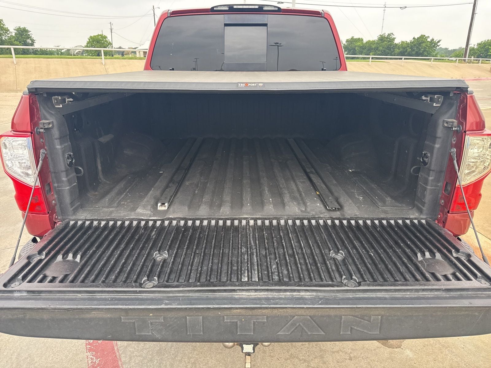 2017 Nissan Titan Platinum Reserve