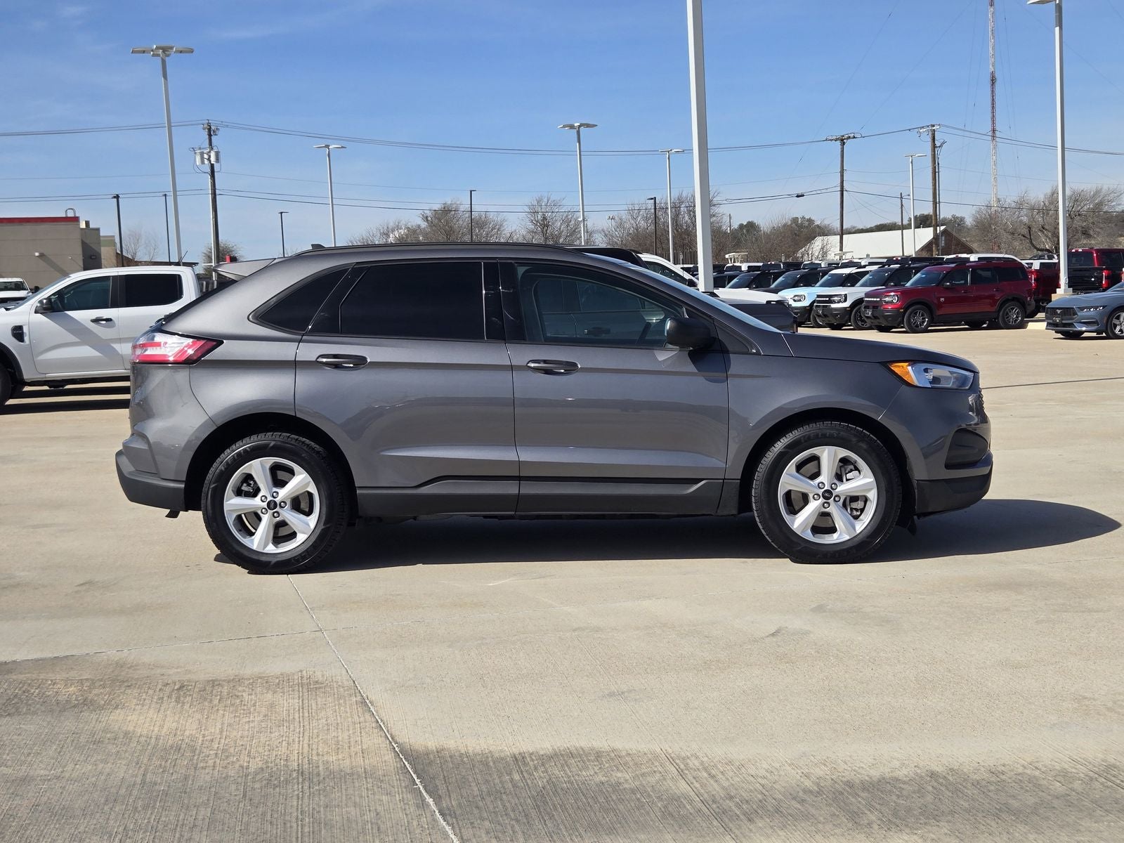 2024 Ford Edge SE