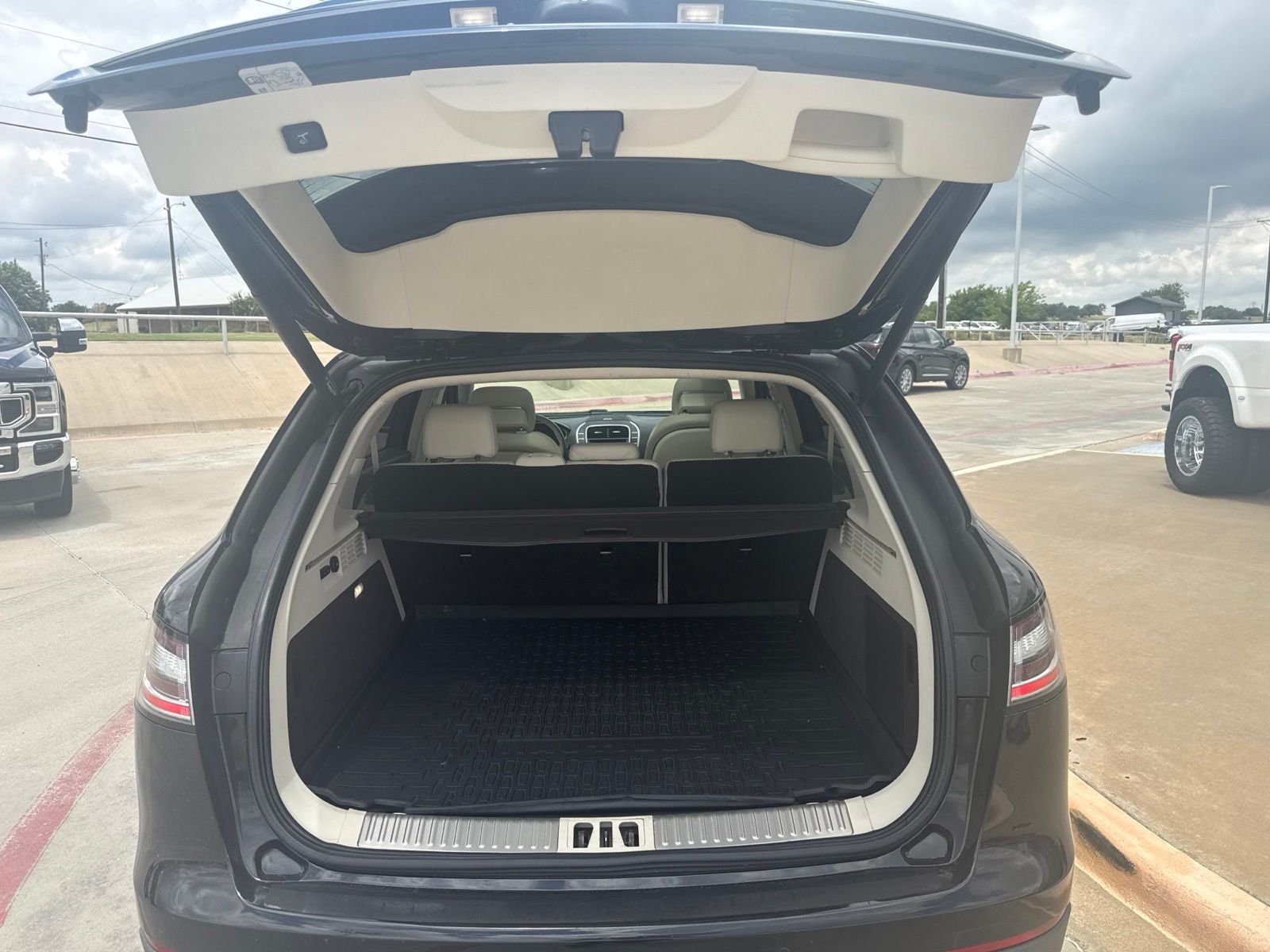 2019 Lincoln Nautilus Black Label