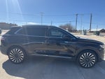 2022 Lincoln Nautilus Black Label