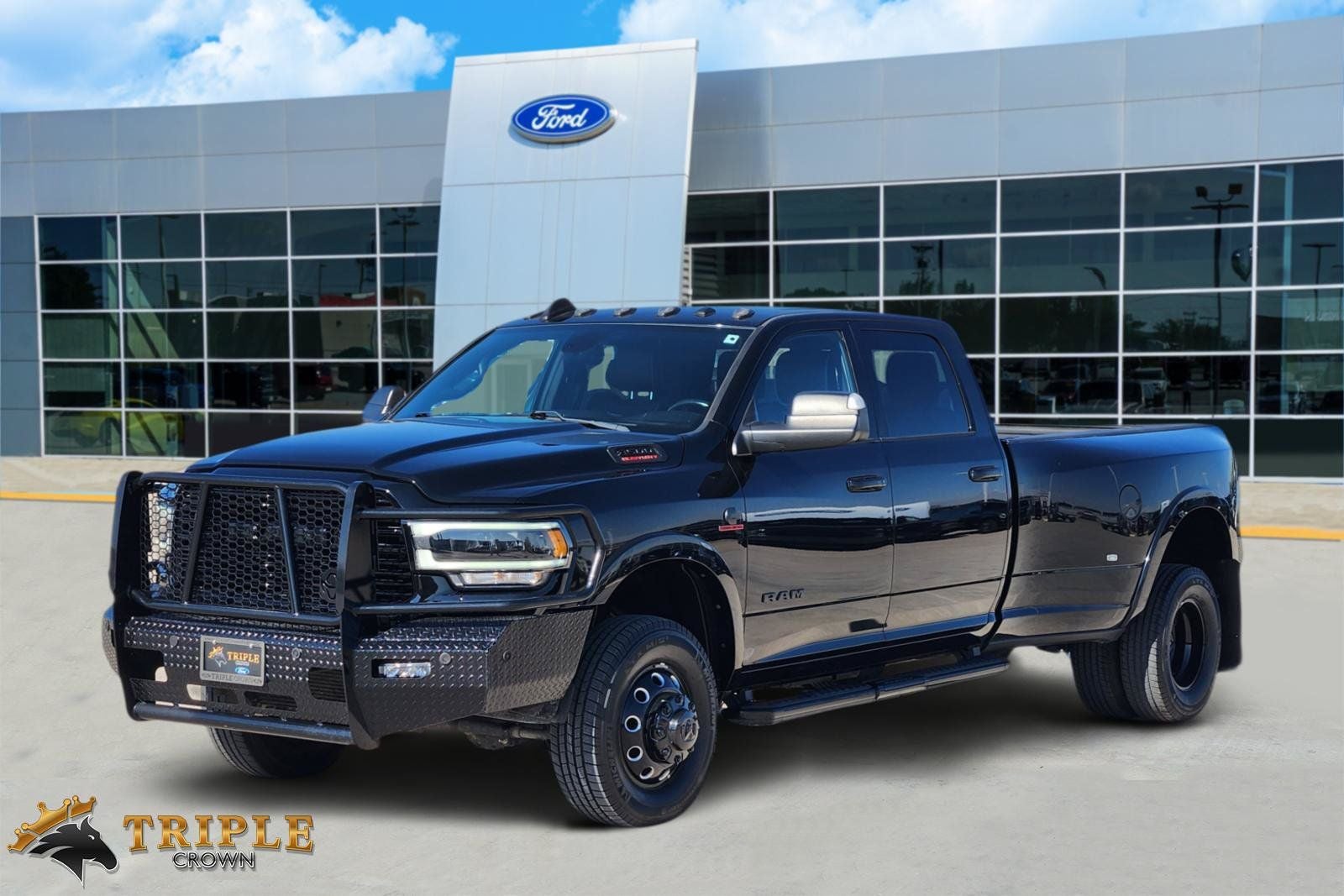 2022 RAM 3500 Laramie