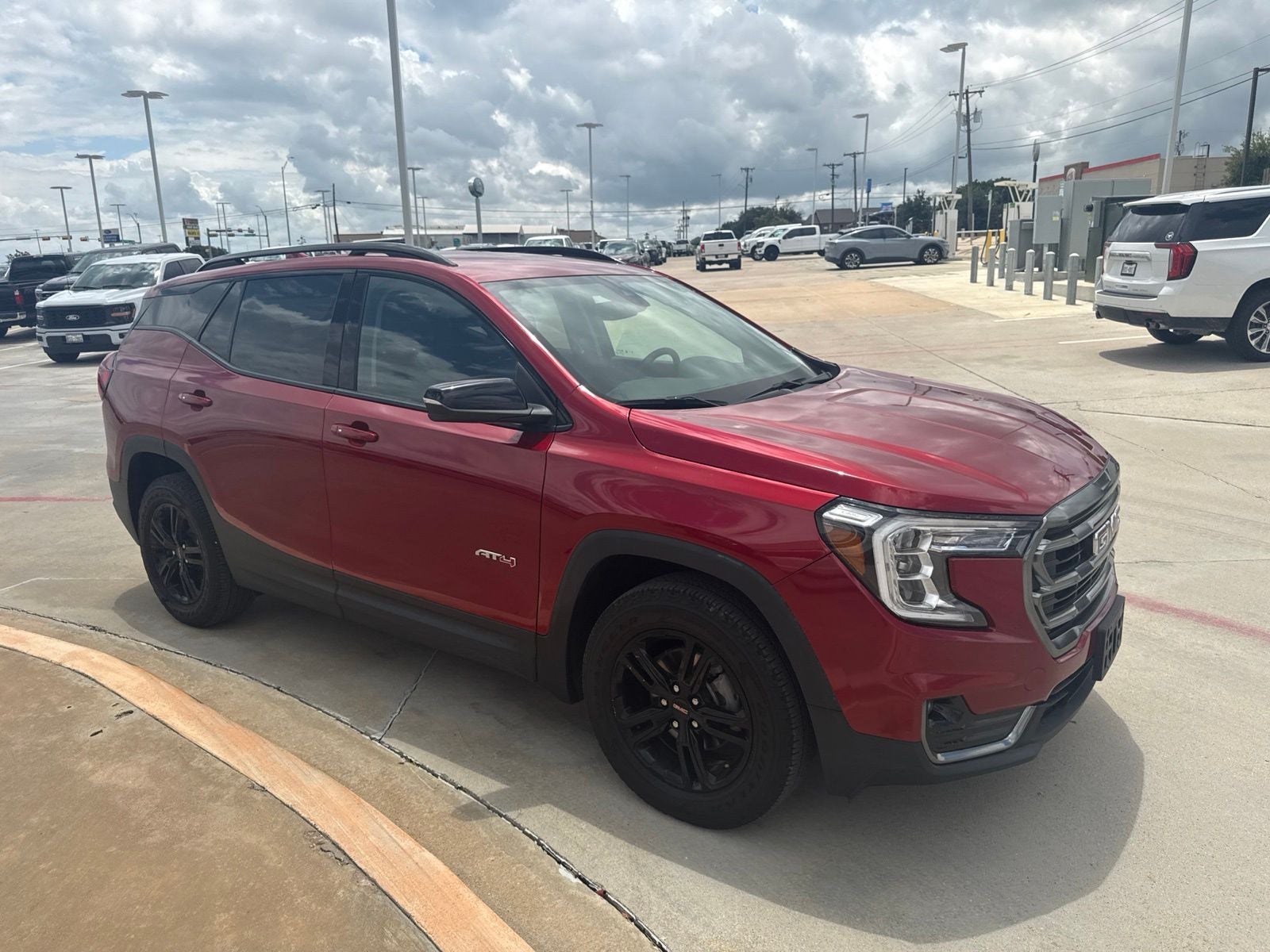2023 GMC Terrain AT4