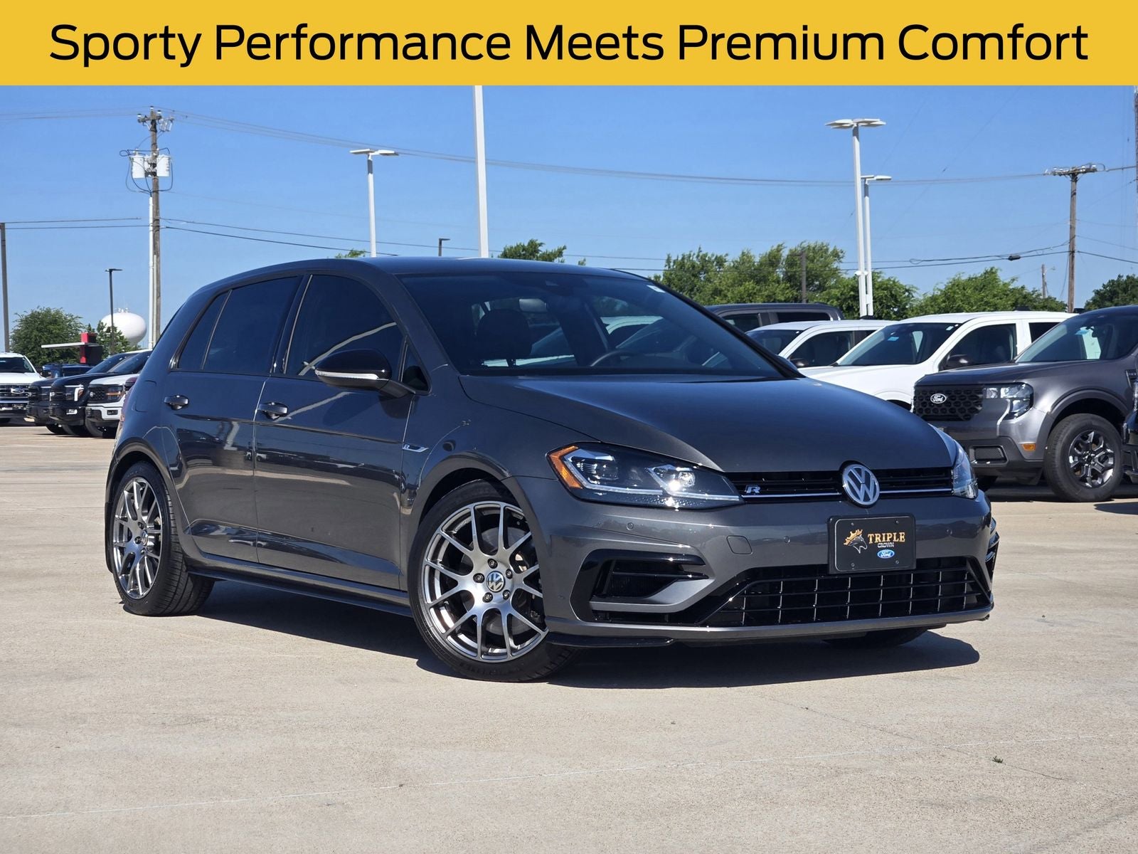 2019 Volkswagen Golf R DCC & Navigation 4Motion