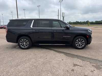 2023 Chevrolet Suburban LT