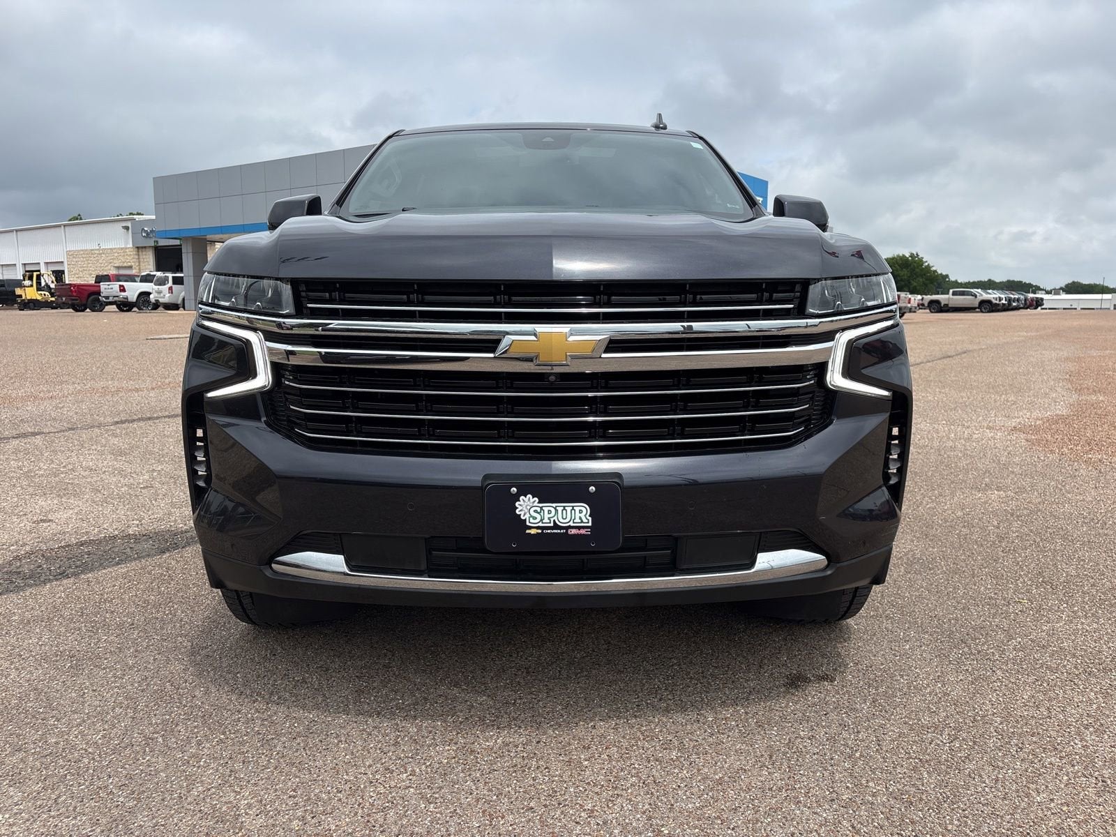 2023 Chevrolet Suburban LT