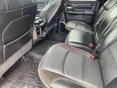 2022 RAM 3500 Laramie Crew Cab 4x4 8' Box