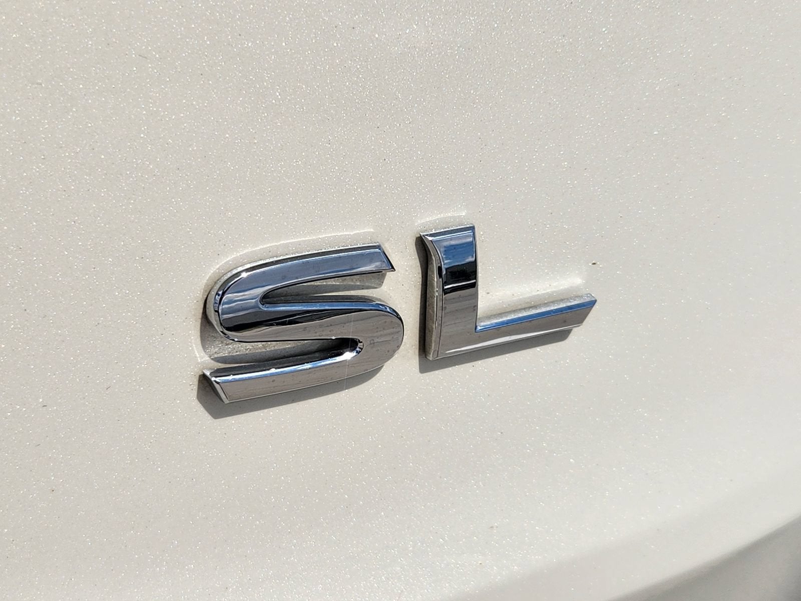 2022 Nissan Rogue SL FWD