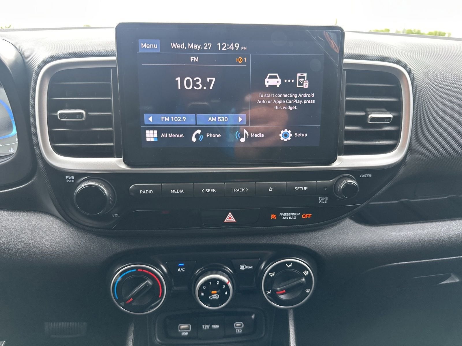 2025 Hyundai Venue SE