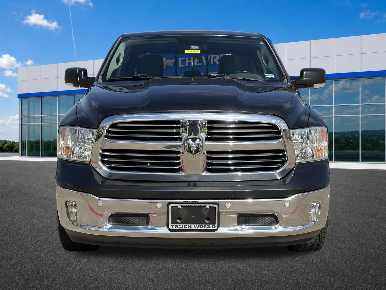 2017 RAM 1500 Lone Star Crew Cab 4x2 5'7" Box