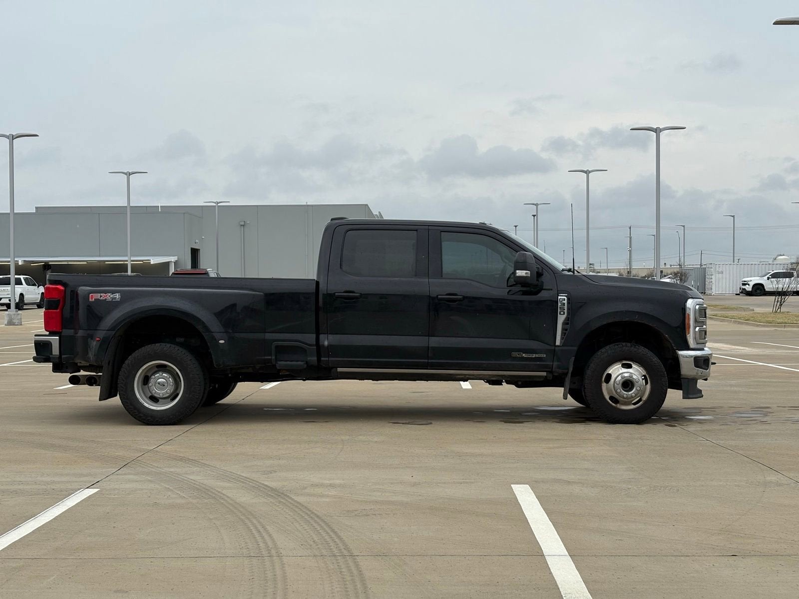 2023 Ford F-350 LARIAT