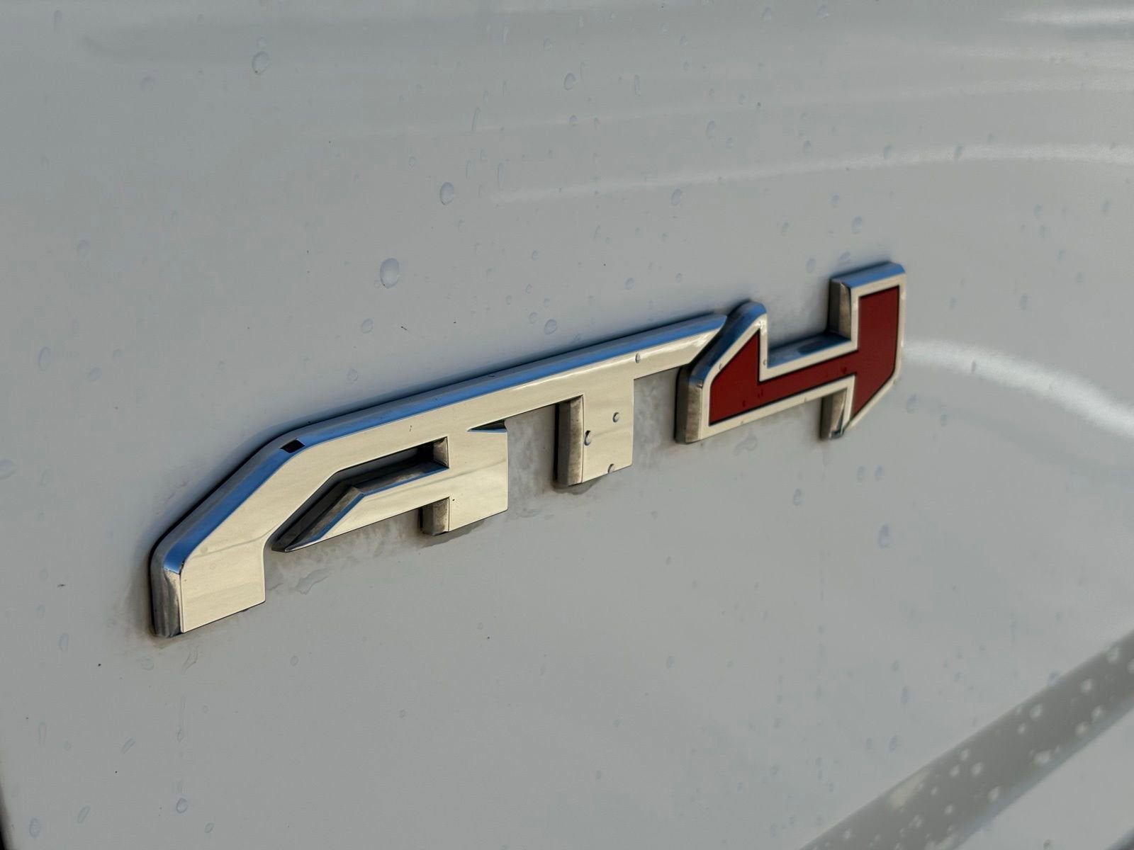 2024 GMC Yukon XL AT4