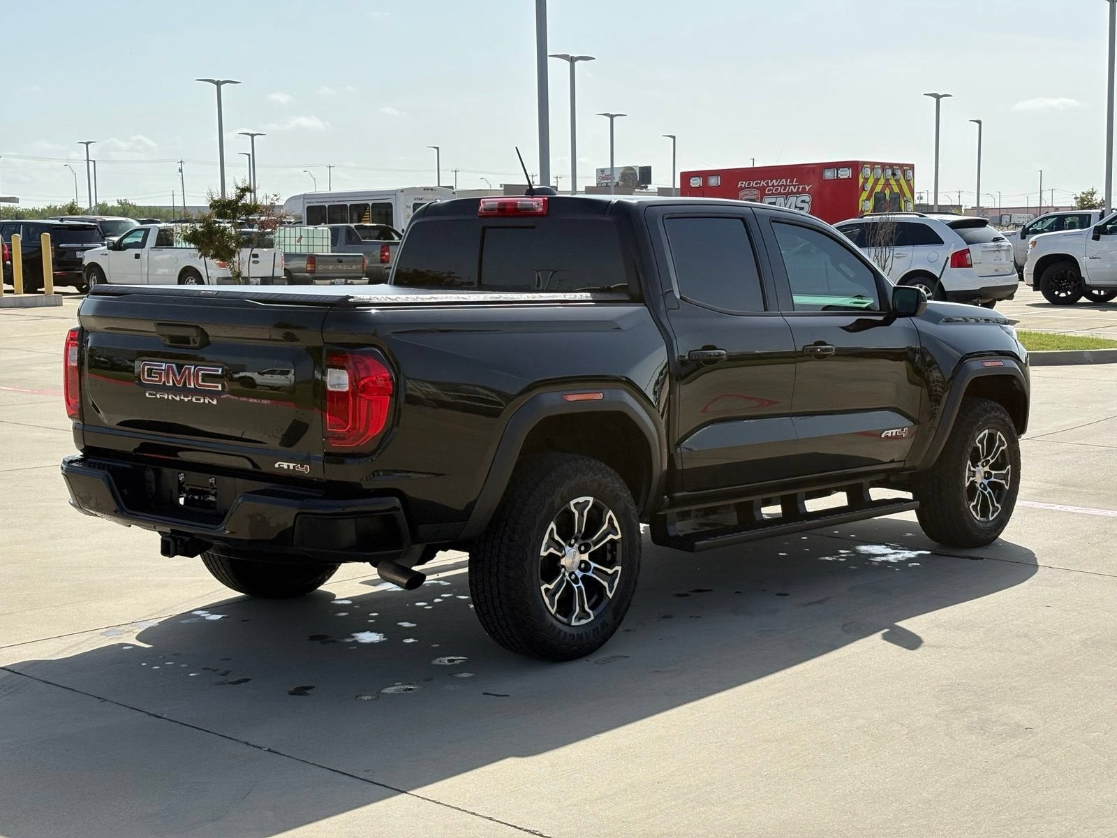 2023 GMC Canyon AT4
