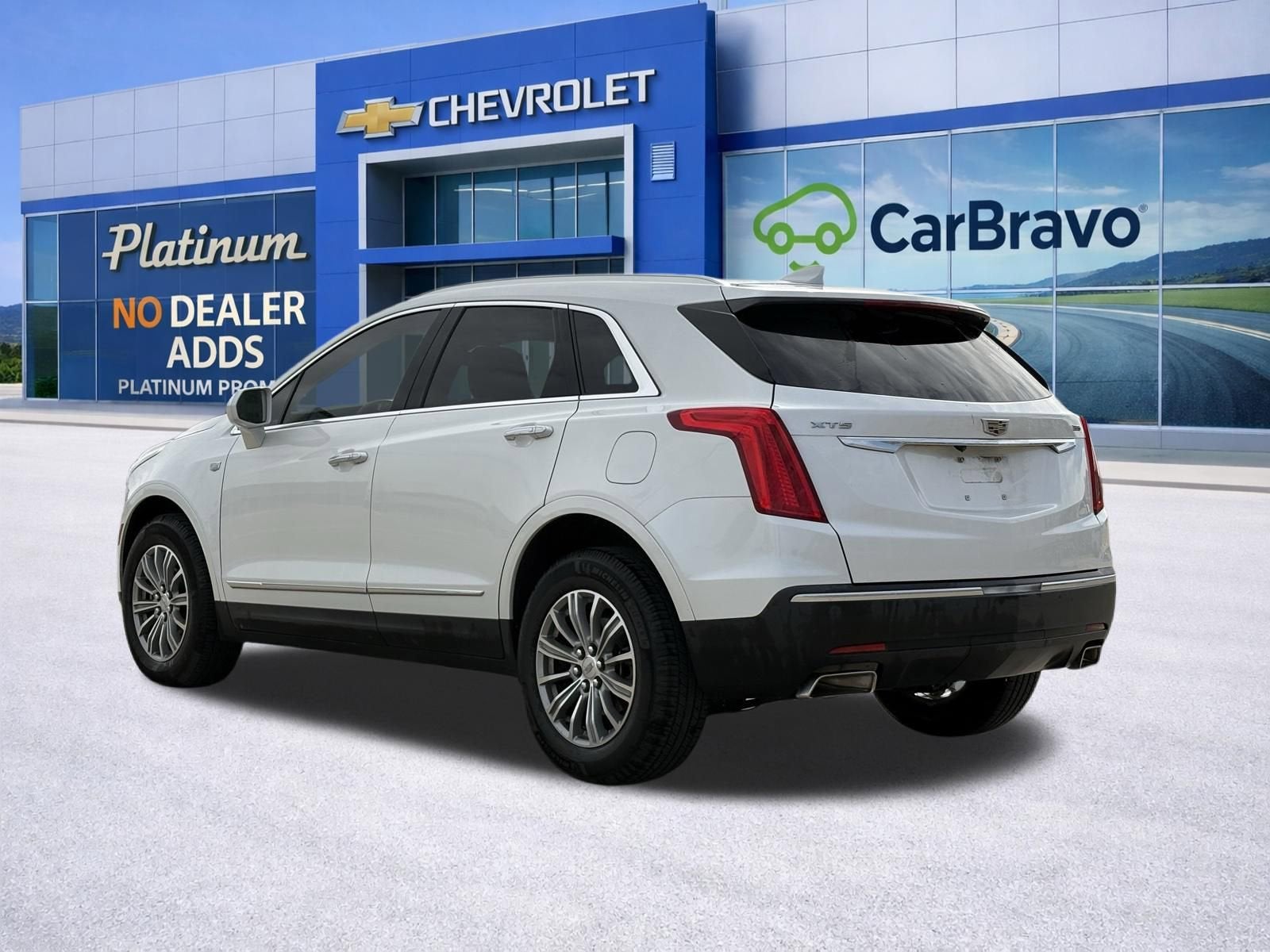 2017 Cadillac XT5 Luxury FWD
