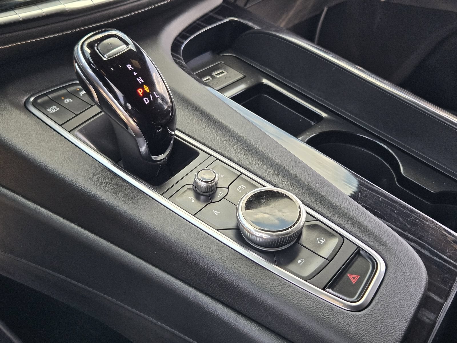 2022 Cadillac Escalade Sport