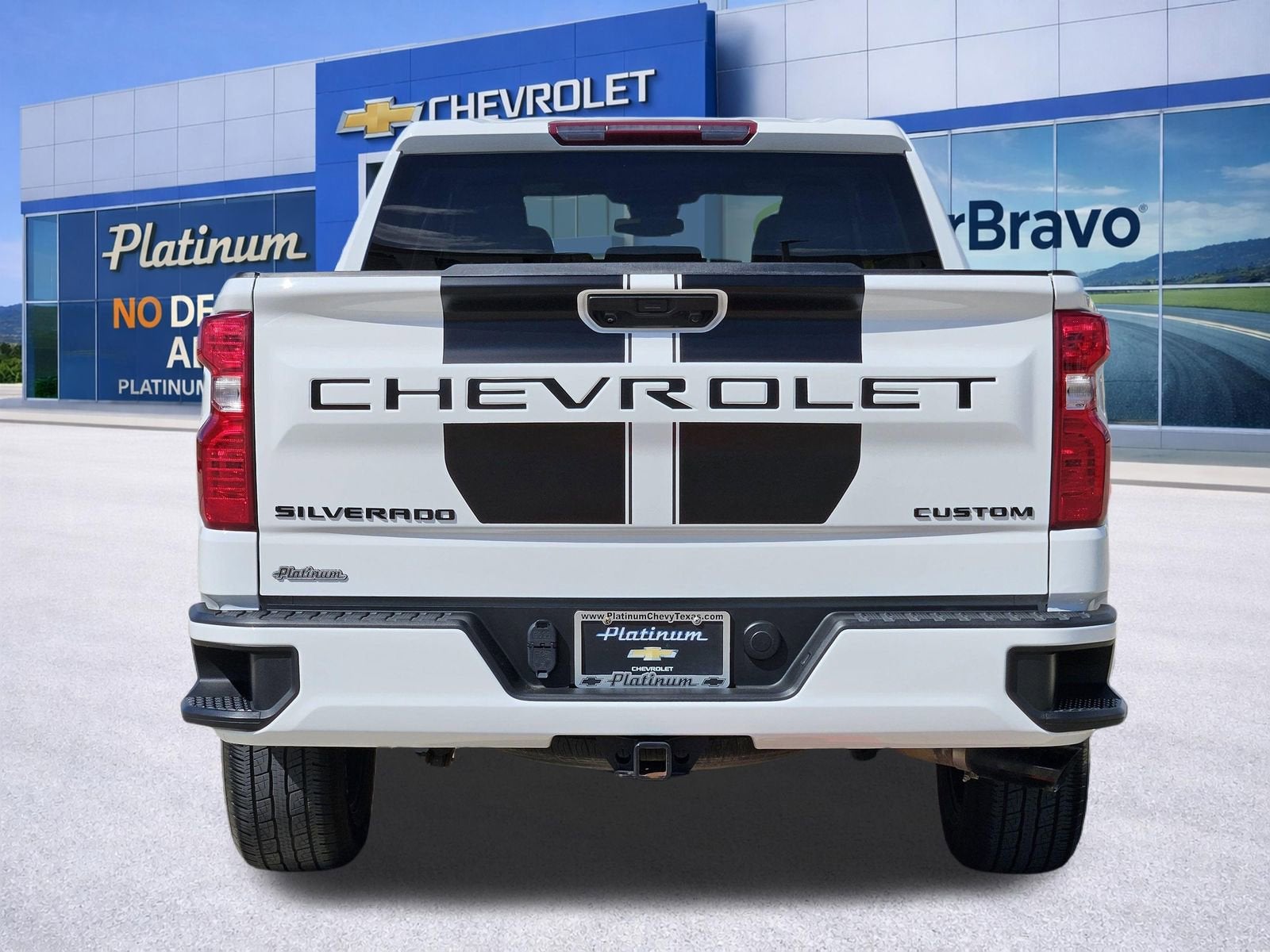 2023 Chevrolet Silverado 1500 Custom