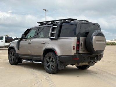 2023 Land Rover Defender 130 X-Dynamic SE