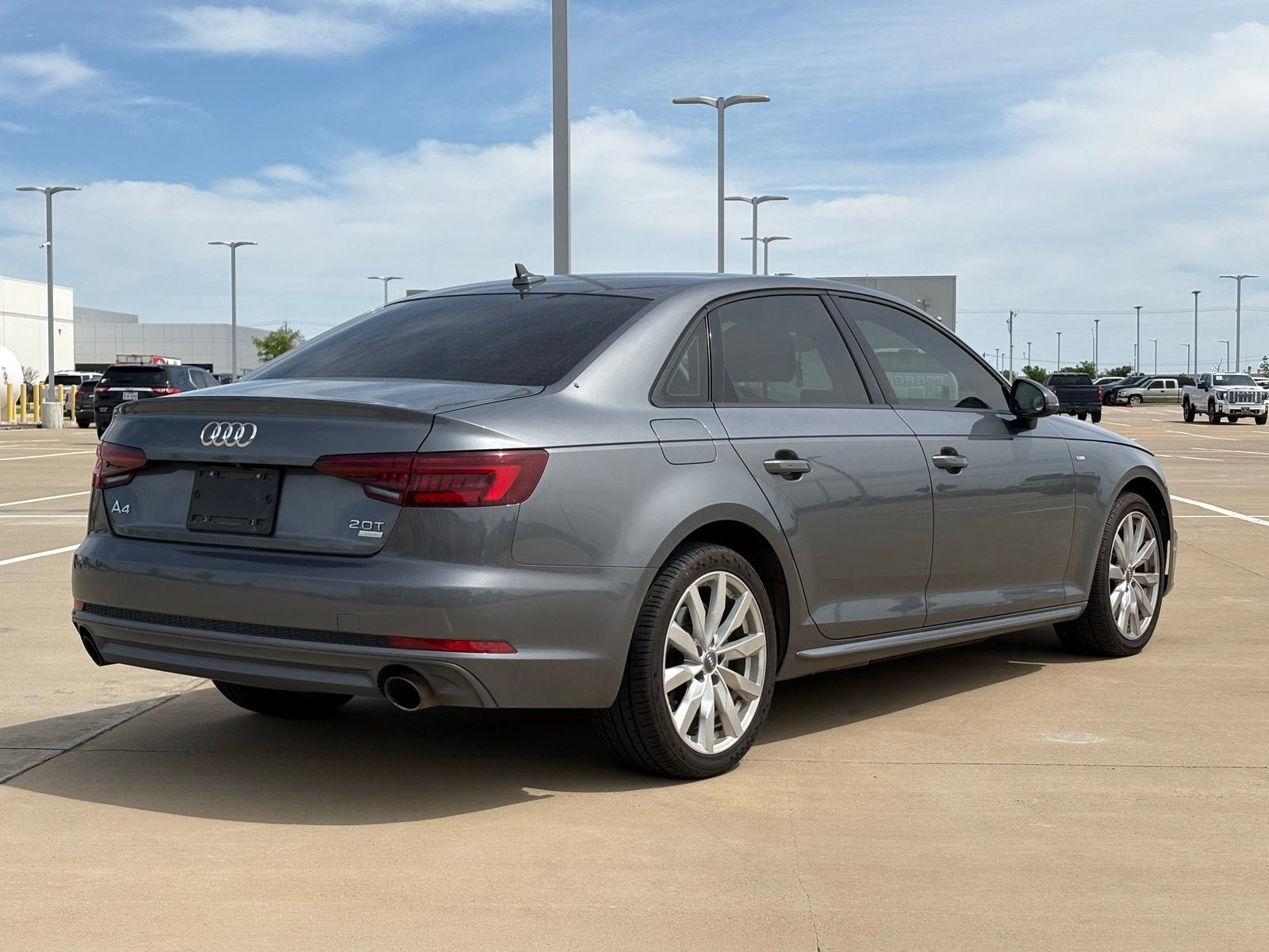 2018 Audi A4 2.0T ultra Premium