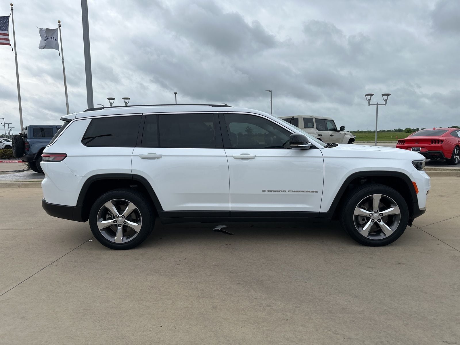 2022 Jeep Grand Cherokee L Limited