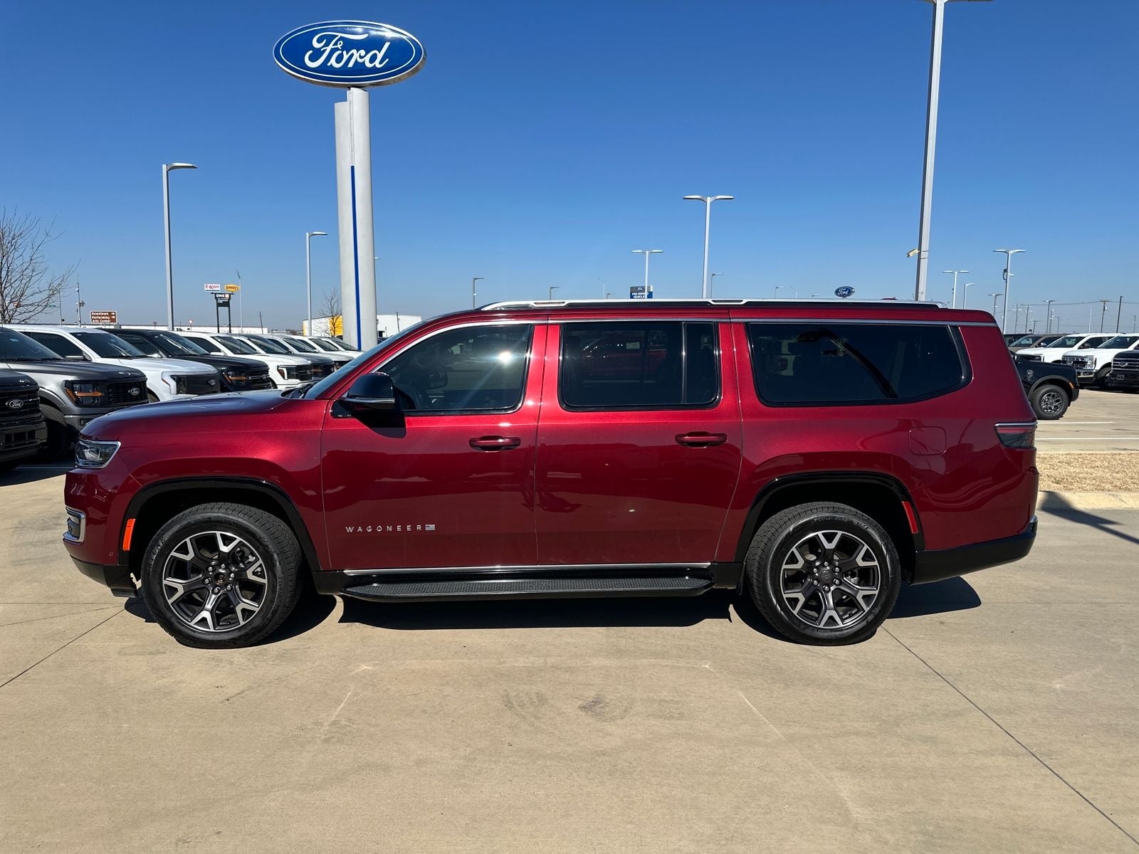 2023 Jeep Wagoneer L Series III