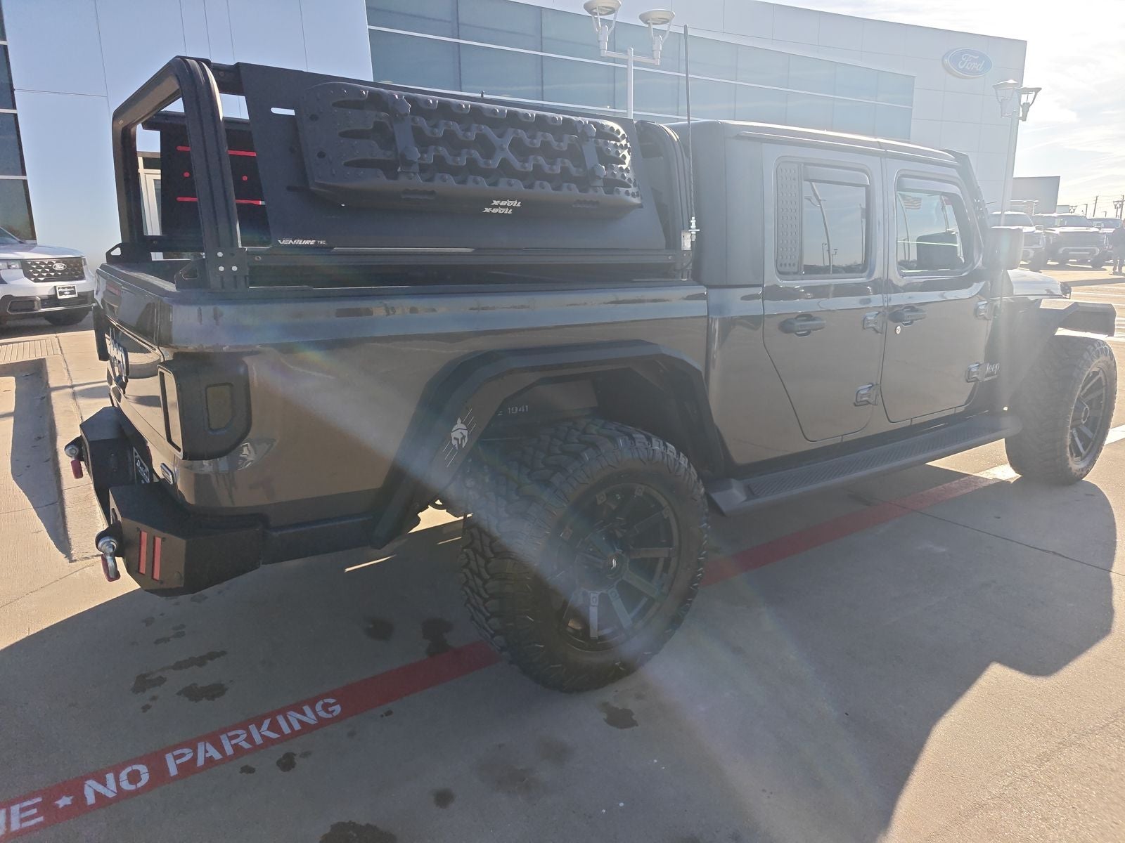 2022 Jeep Gladiator Overland