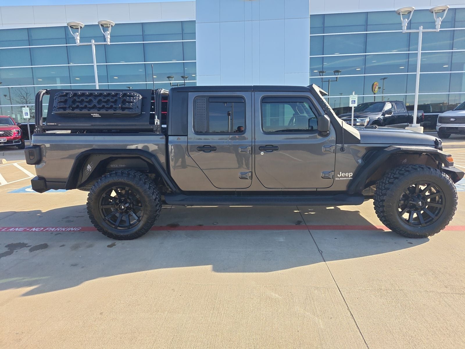 2022 Jeep Gladiator Overland