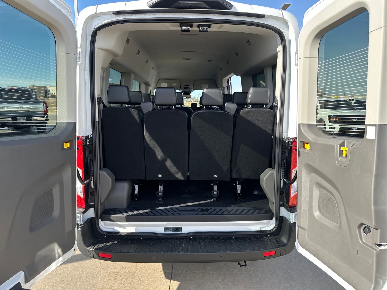 2026 Ford Transit-350 XL