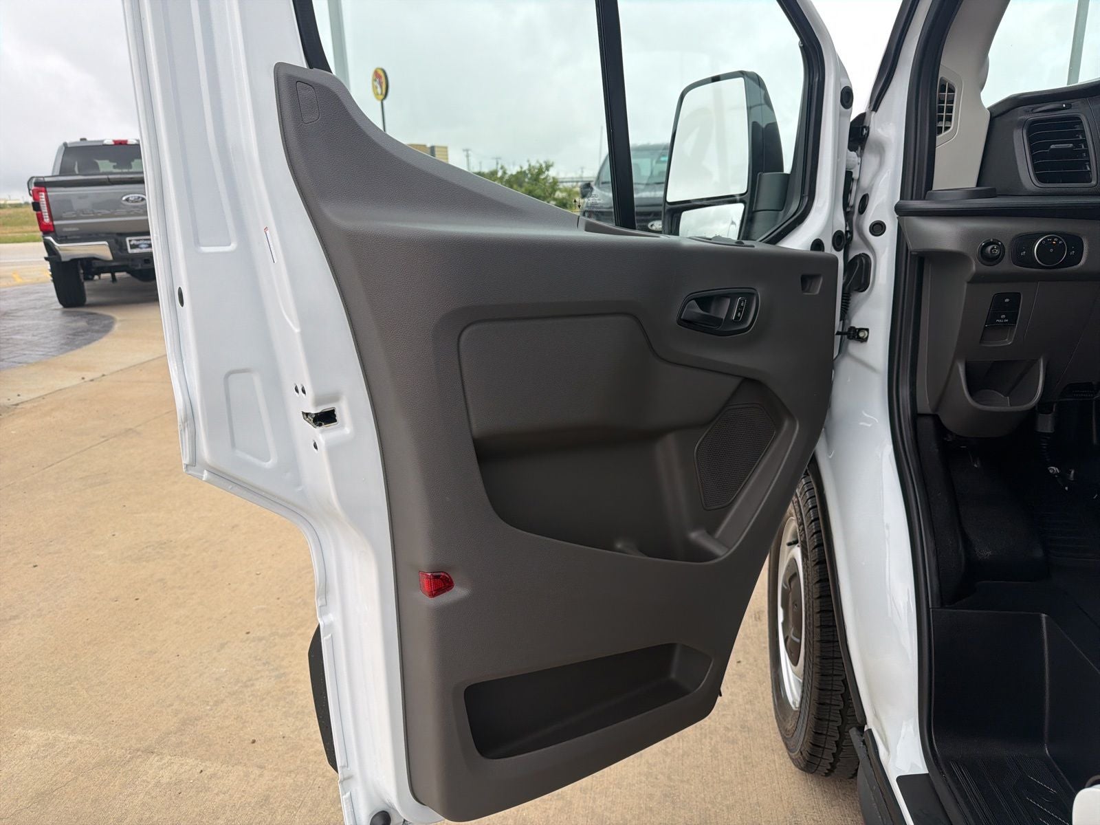2026 Ford Transit-350 XL