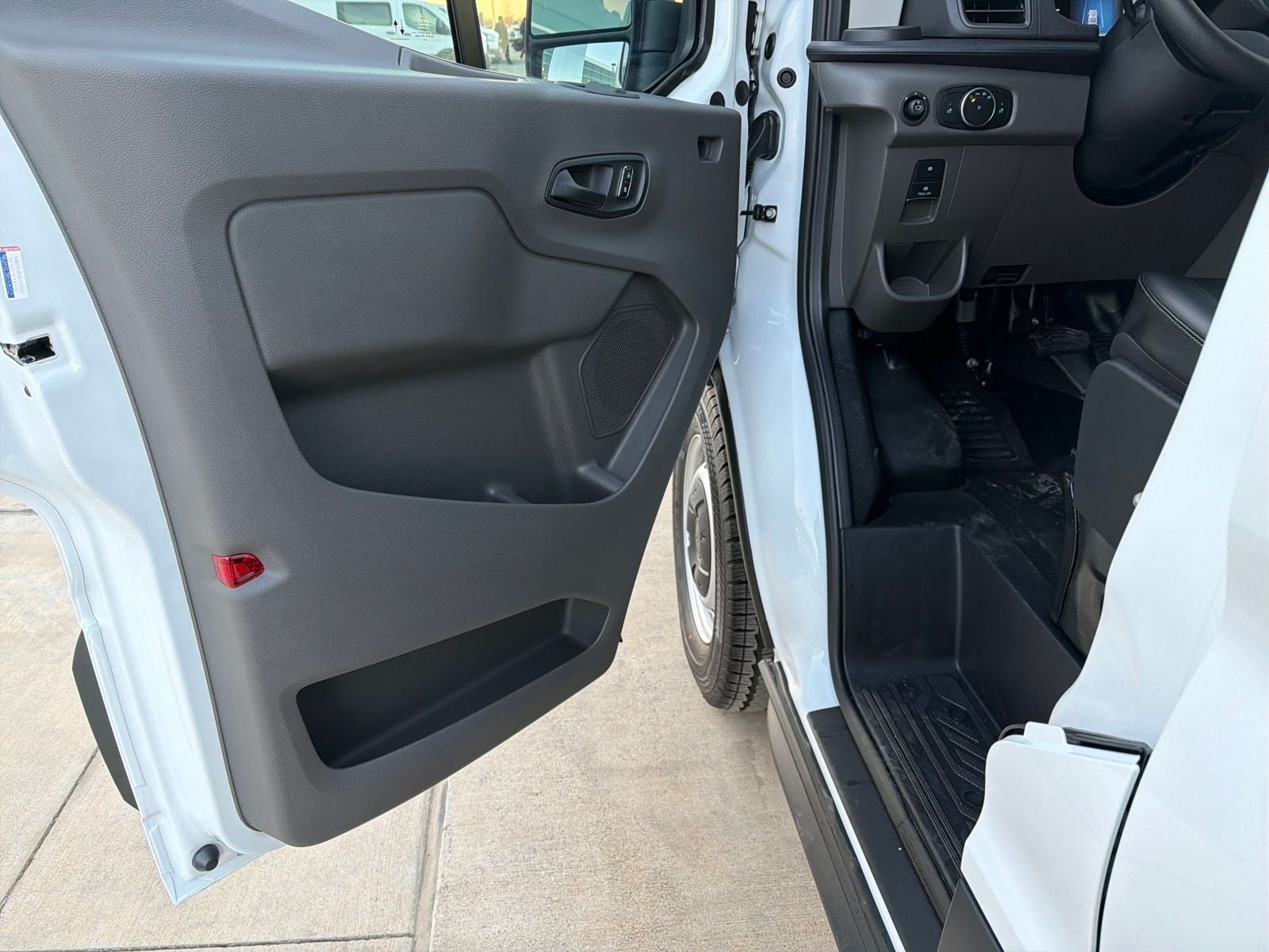 2026 Ford Transit-350 XL