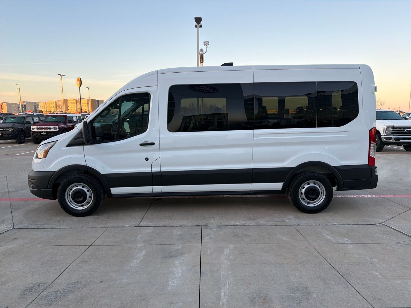 2026 Ford Transit-350 XL