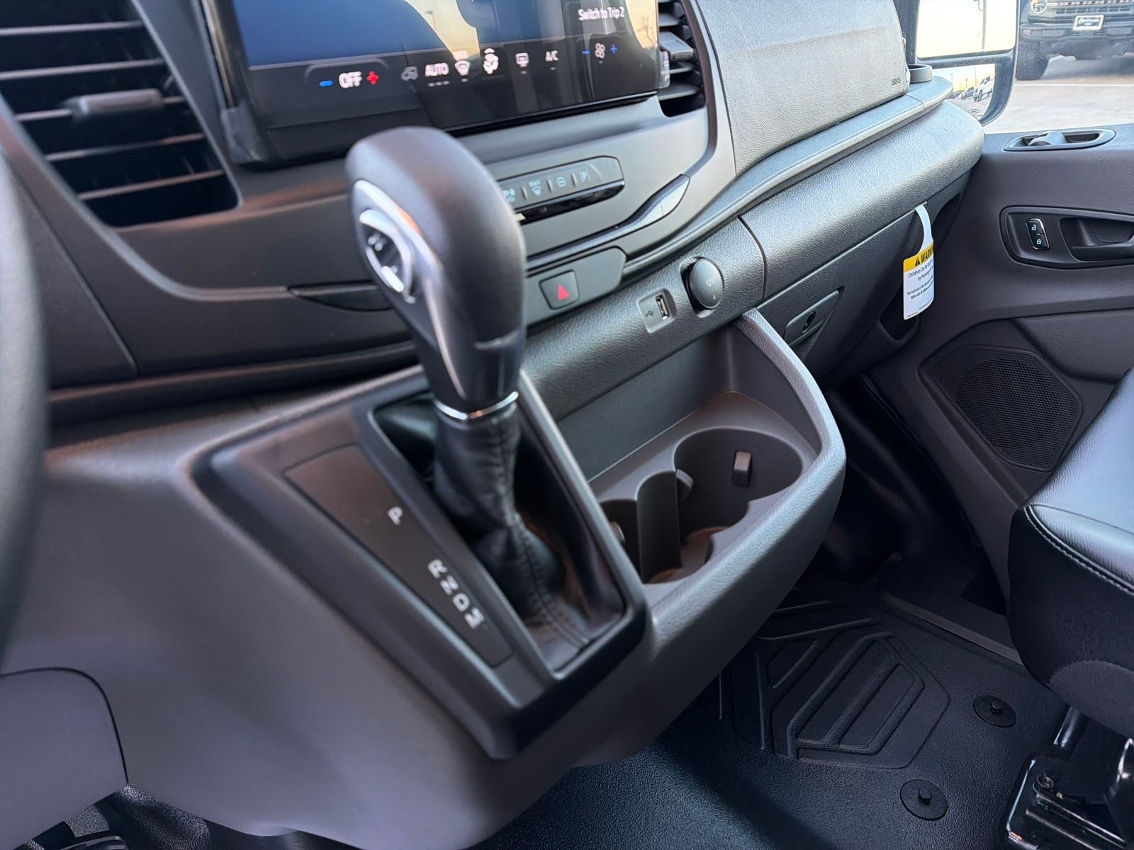 2026 Ford Transit-350 XL