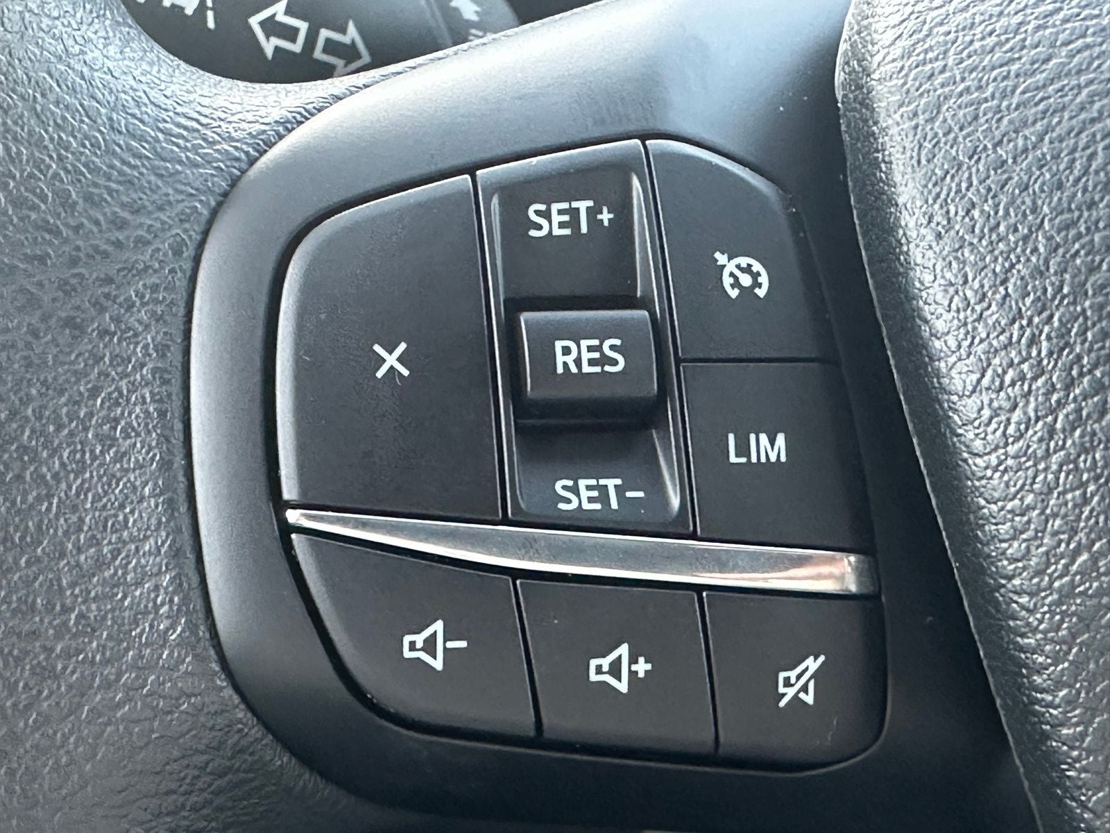 2025 Ford Transit-350 XLT