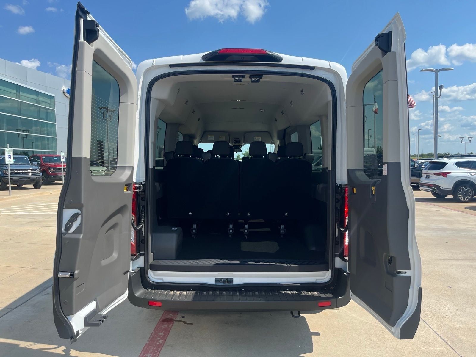 2025 Ford Transit-350 XLT