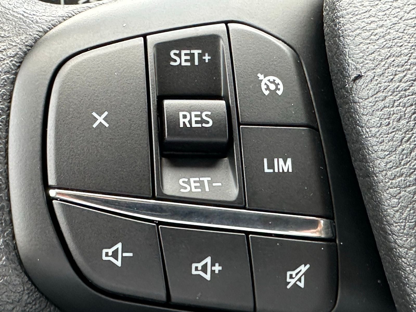 2025 Ford Transit-350 XLT