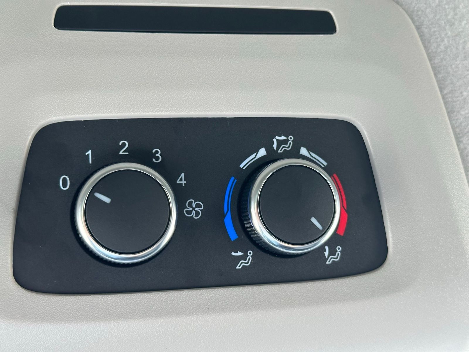 2025 Ford Transit-350 XLT