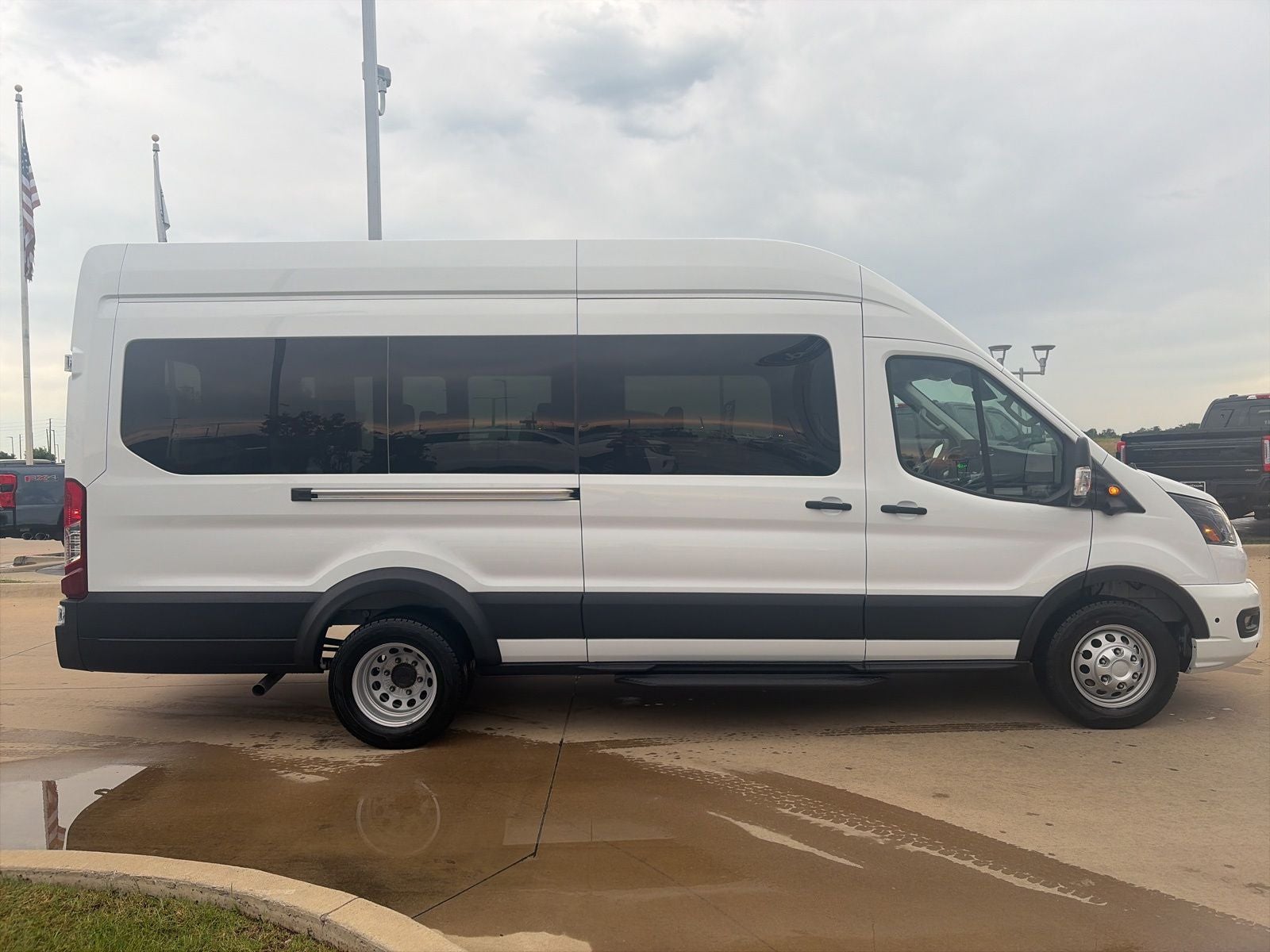 2026 Ford Transit-350 XLT