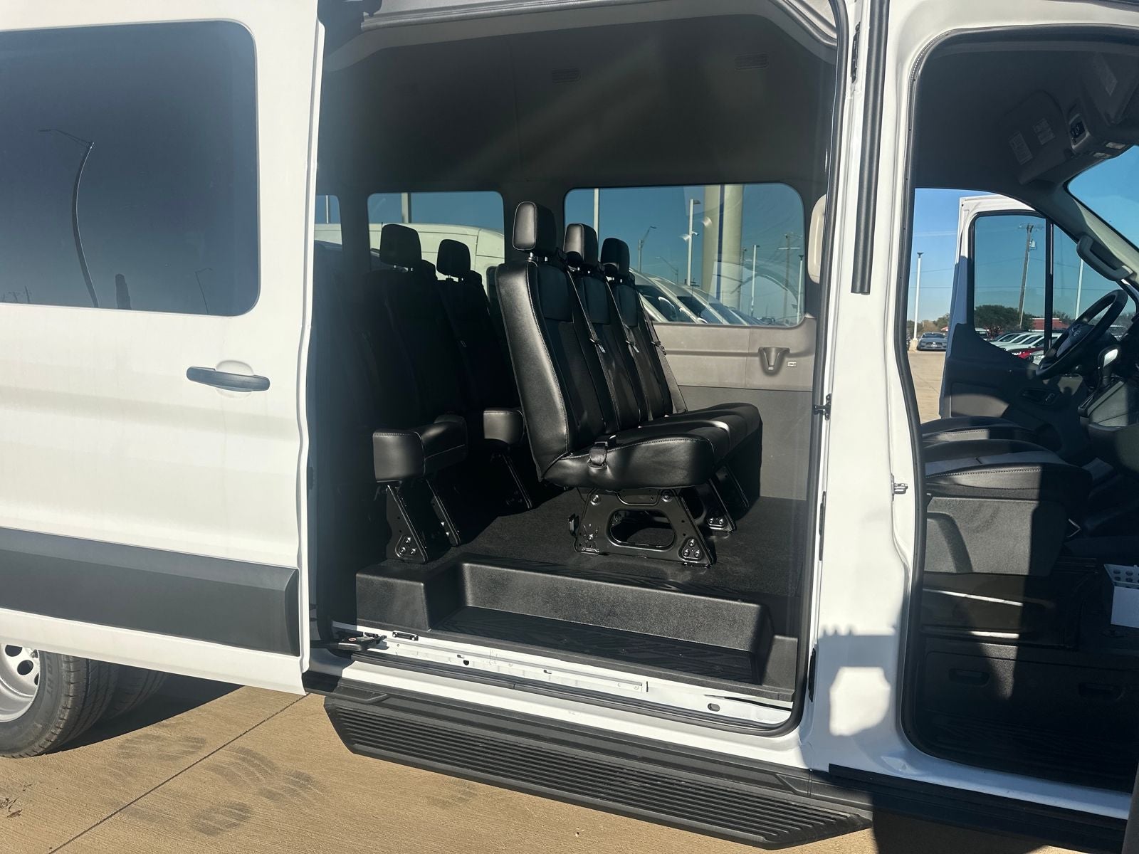 2026 Ford Transit-350 XL
