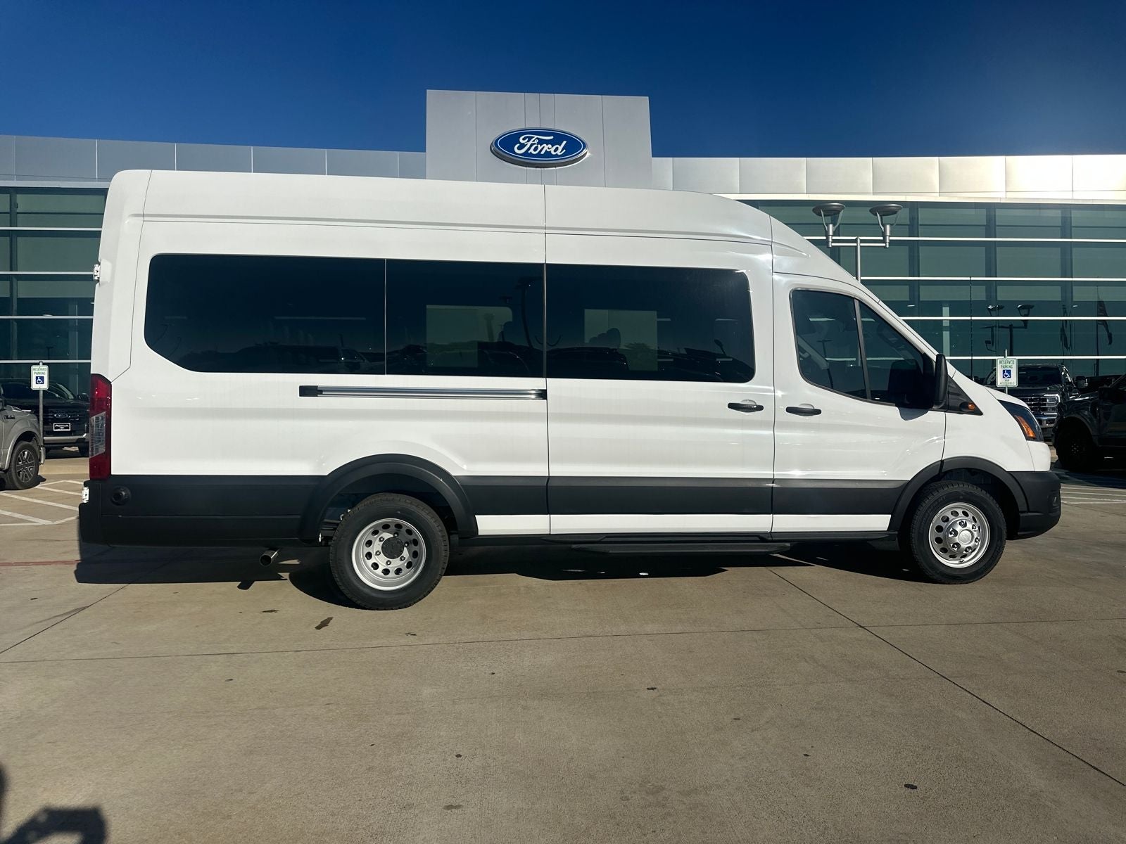 2026 Ford Transit-350 XL