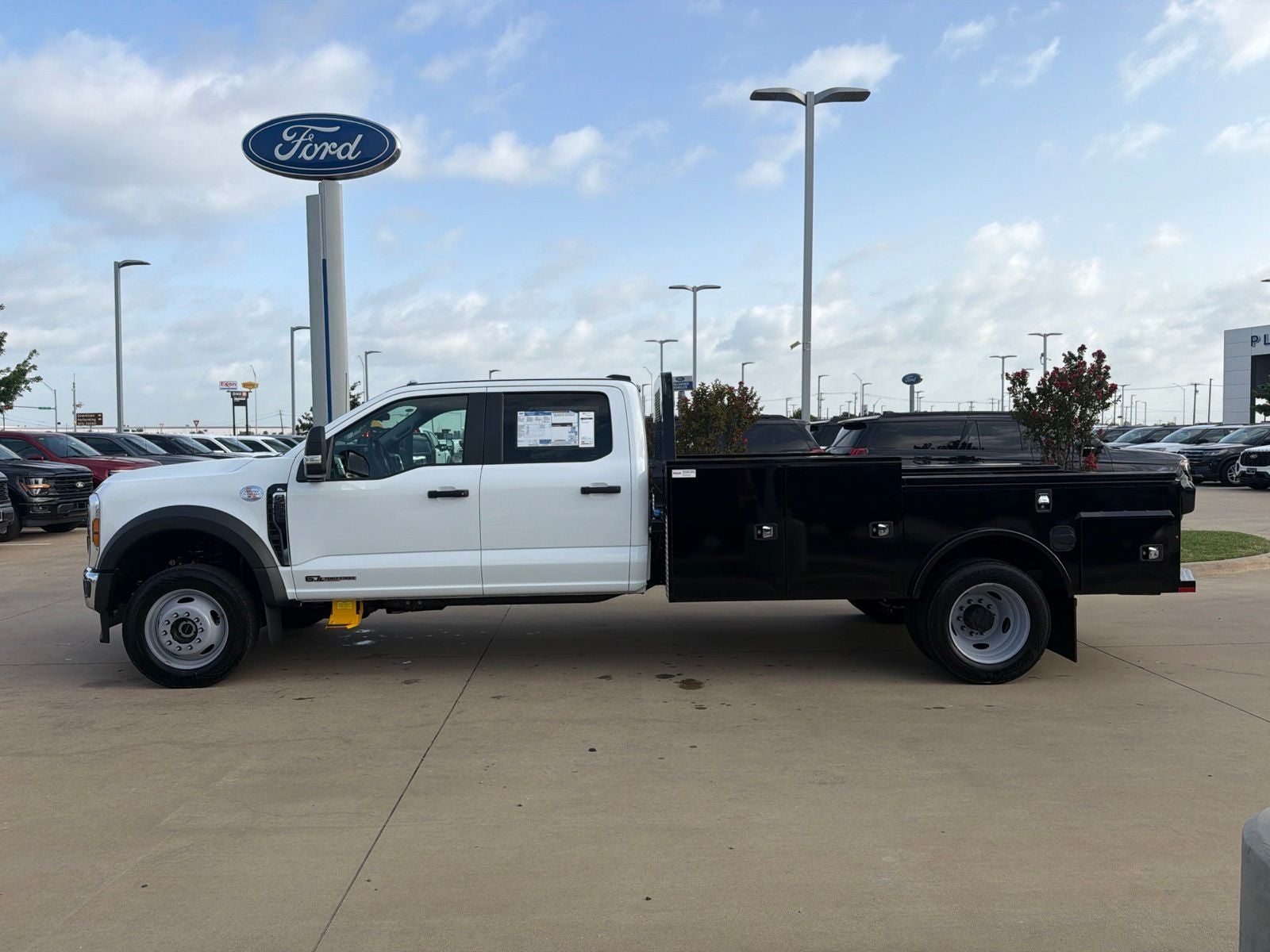 2026 Ford F-550SD XL DRW