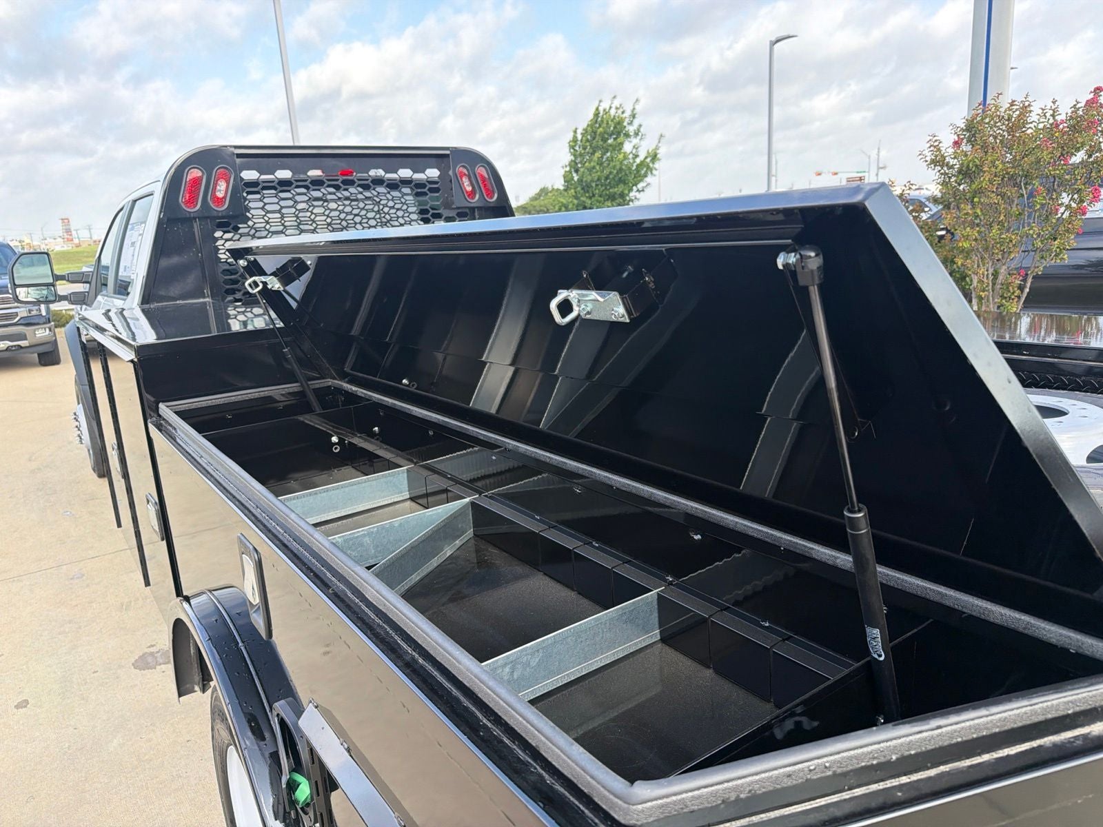 2026 Ford F-550SD XL DRW